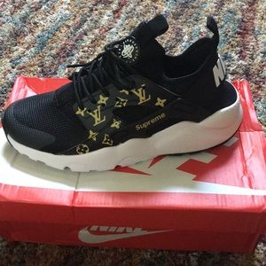 Louis Vuitton Huaraches